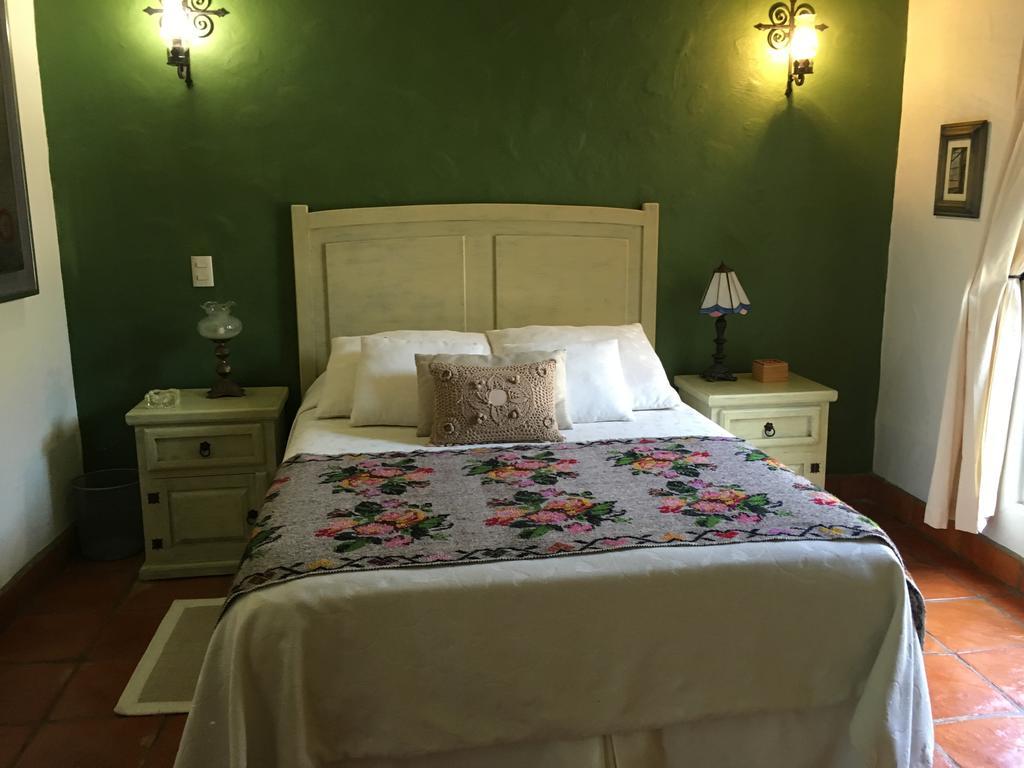 Bed and Breakfast La Colorada Zacualpan Exterior foto